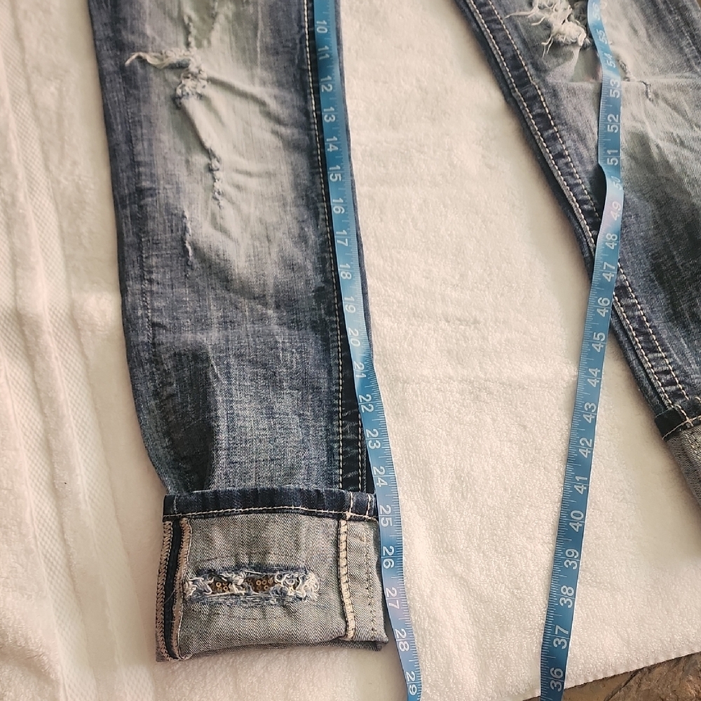 Miss Me Distressed Signature Rise Cuffed Skinny Blue Jeans Size: 27 - Picture 9 of 13